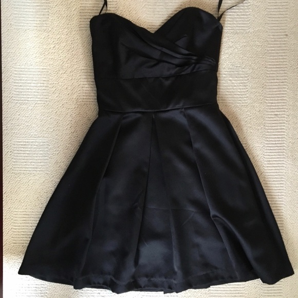 Strapless Black Evening Dress - Picture 1 of 4